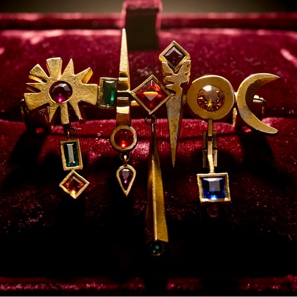 Vintage Patricia Locke 24K Gold Plated Modernist Brooch With Austrian Crystals - Picture 4 of 5
